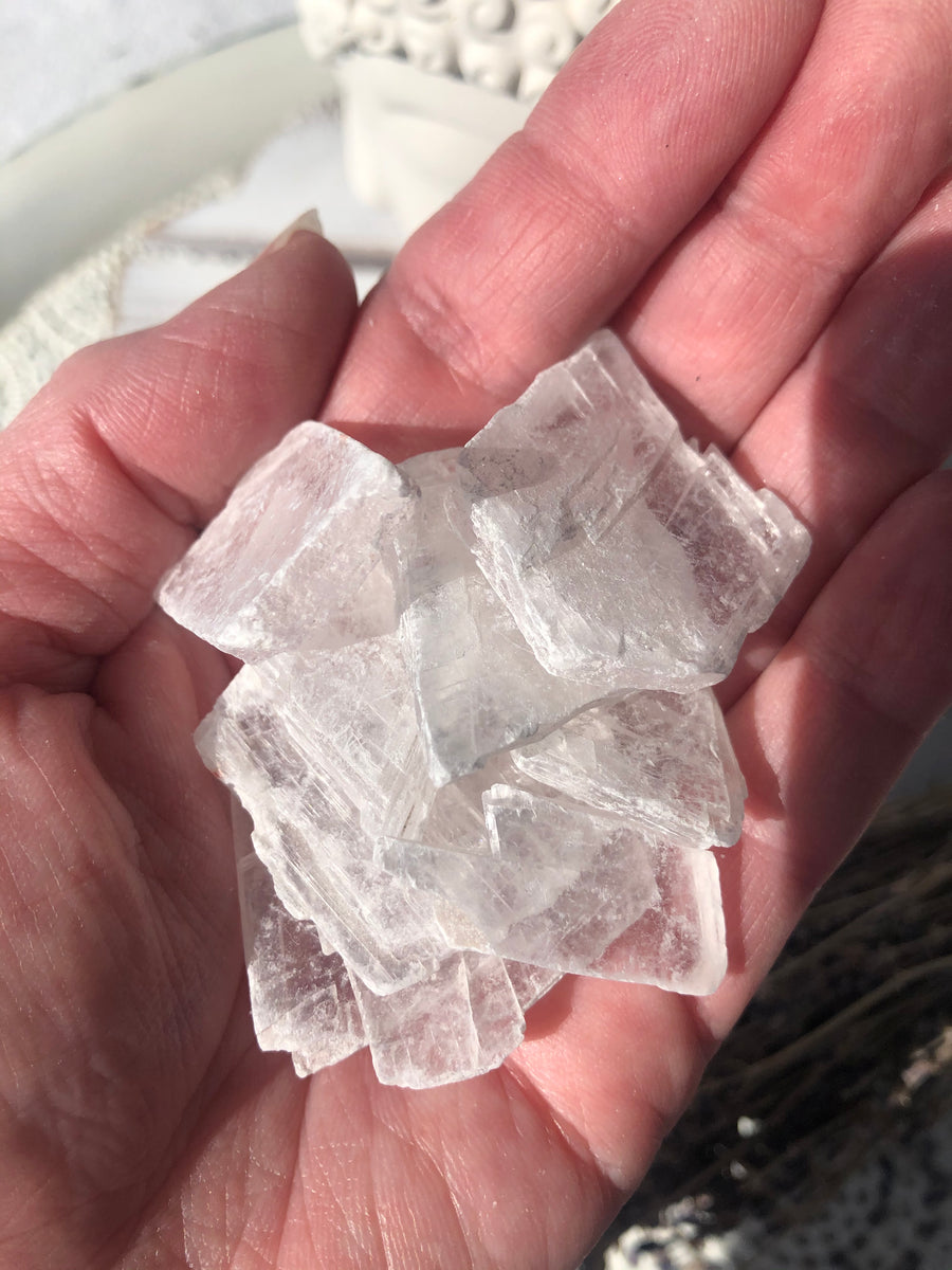 Raw Selenite Crystals 50g Raw Selenite Shards Dust - Natural Unpolished Crystal, Chakra Healing, From Morocco Selenite Crystal Ball - Foto 6
