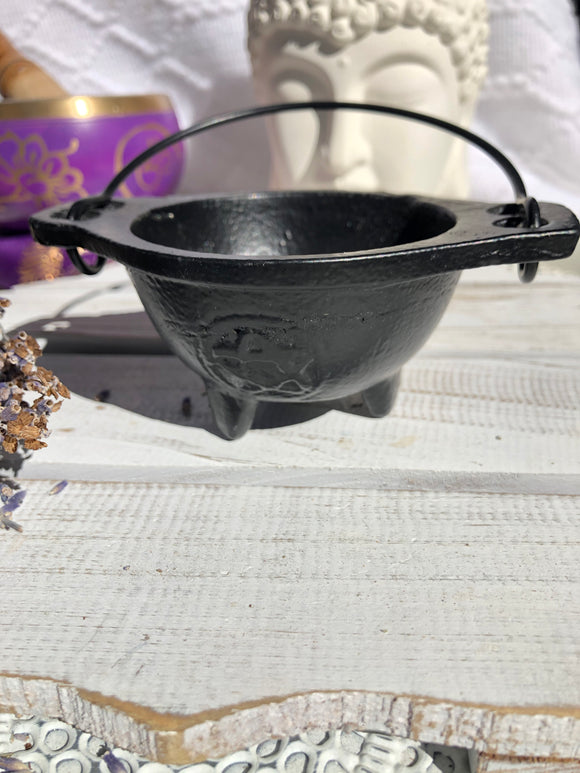 Cast Iron Cauldron Shallow Dish Pentagram Small | Crystal Karma By Trina